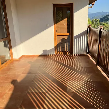 The Old Walnut House Hébergement de vacances