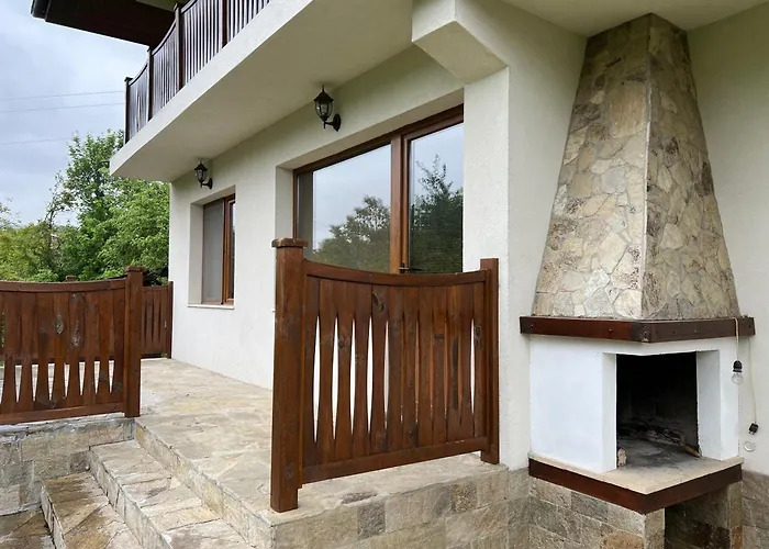 The Old Walnut House Holiday home