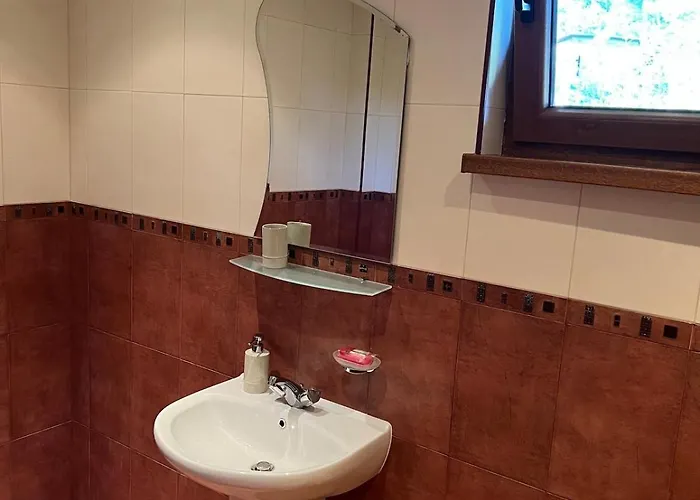 Holiday home The Old Walnut House *